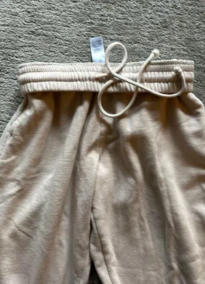 Garage sweatpants thumbnail 3