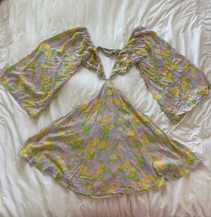 ASOS DESIGN Cut Out Waist Long Sleeve Beach Dress thumbnail 5