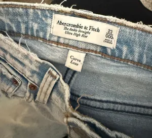 Abercrombie Jeans thumbnail 3