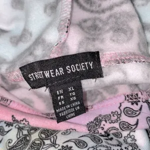 Streetwear Society boho sweatshirt set size medium/xlarge thumbnail 3
