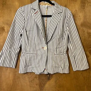 CAbi blazer sz 2 thumbnail 1