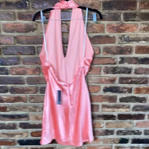 NWT Lulu's Zimri Light Pink Satin Halter Mini Dress Women's Size Small thumbnail 10