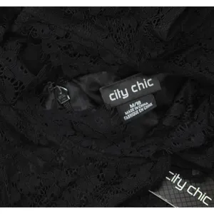 City Chic Womens Trendy Plus Size High-Low Keyhole Belted Lace Dress Black 18W thumbnail 5