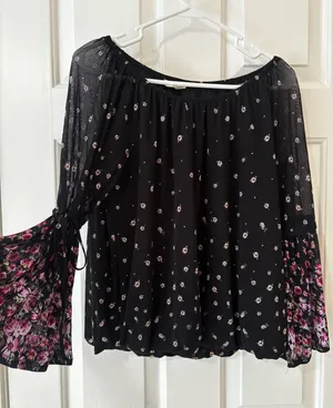 Black Floral Bell thumbnail 1