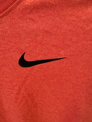 Nike Tee Shirt Women’s thumbnail 2