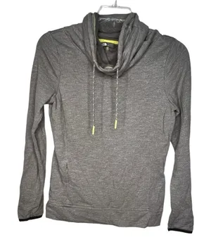 The North Face Pullover Shirt thumbnail 1