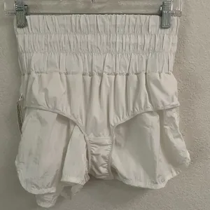 Free People Movement The Way Home Short Women's‎ S High Rise White Yoga Athletic thumbnail 5