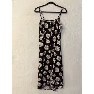 Billabong Floral Midi Dress Womens Small Black White Daisy Slip Viscose Boho thumbnail 3