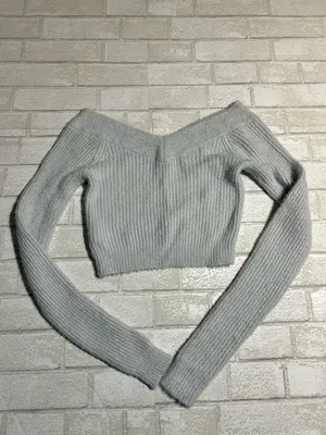 American Eagle Outfitters Off-the-Shoulder Cropped Cozy Sweater Size Small thumbnail 2