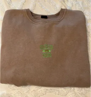 Urban Outfitters Crewneck Sweatshirt thumbnail 2