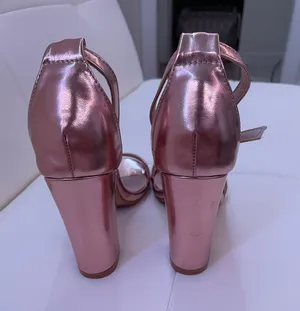 Rose gold women’s 7.5 high heels thumbnail 4