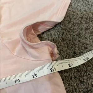 Lululemon Strawberry Milkshake Short Sleeve thumbnail 3
