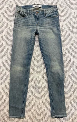 ABERCROMBIE & FITCH Women’s Mid Rise Skinny Fit Blue Denim Jeans 8R thumbnail 1