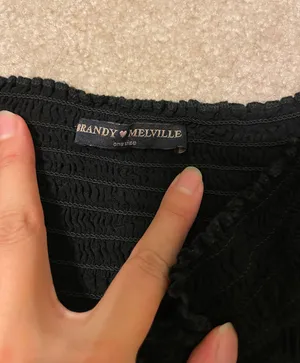 Brandy Melville Off The Shoulder Top thumbnail 6