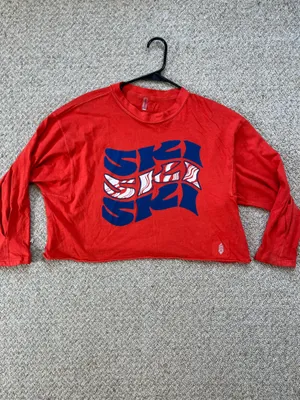 Free People Inspire Long Sleeve Cotton Graphic T-Shirt Ski Worn on Tv Will Trent thumbnail 4