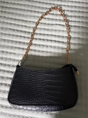 Black and gold crocodile pattern shoulder bag thumbnail 1
