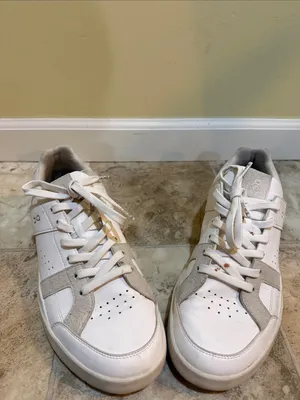 Women’s On Cloud The Roger Clubhouse Suede Leather Sneakers thumbnail 3