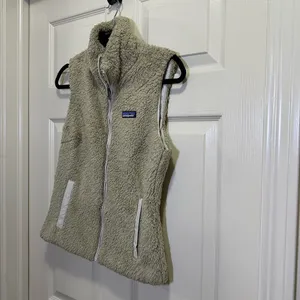 Women’s Patagonia Los Gatos Fleece Vest Cream Tan Size Small thumbnail 3