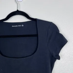 Abercrombie & Fitch Women's Short Sleeve Body Suite‎ Black Sz M NWT thumbnail 2