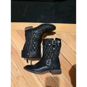 UGG Conor Moto Biker Boots Womens Black Quilted Buckle Side Zip size 6.5 thumbnail 4