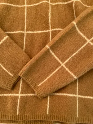 Forever 21 grid sweater thumbnail 3
