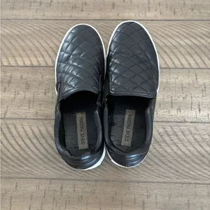 Steve Madden Black Quilted Slip-On Sneakers thumbnail 4