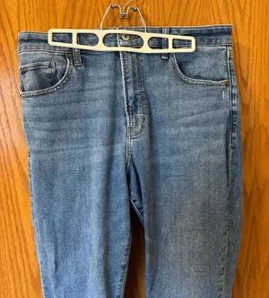 Abercrombie Super Skinny Ankle High-Rise thumbnail 1