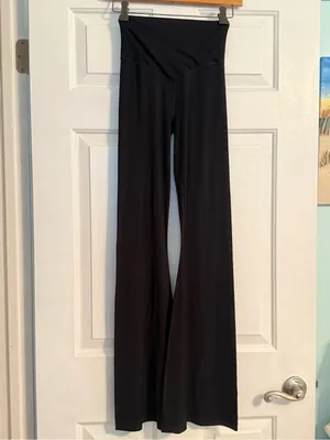 SET Aerie Offline Real Me Low Key Tank and Crossover Flare Pants in Black thumbnail 5