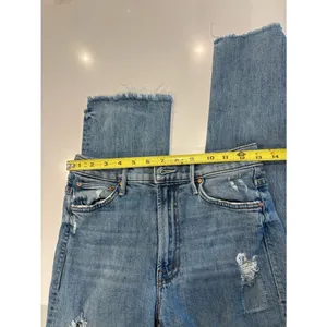 MOTHER The Insider Crop Step Fray Jeans Distressed Raw Hem Light Wash size 26 thumbnail 7