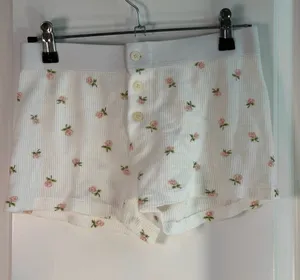 NWOT Brandy Melville Floral Thermal Button-Front Boxer Shorts thumbnail 1
