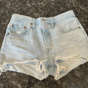 Levi's Light Wash Denim Jean Shorts thumbnail 1