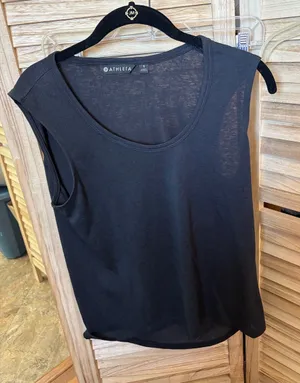 Athleta Black Sleeveless Scoop-Neck Knit Tank Small thumbnail 1
