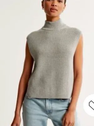 Abercrombie Sweater thumbnail 1
