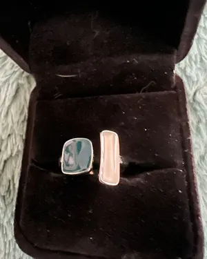 Women’s Stainless Steel Silver Faux Emerald Adjustable Band Size 7-9 thumbnail 1