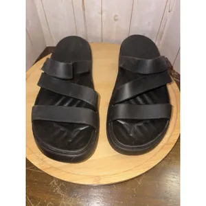 Crocs Gateway Black Slip on‎ Strappy Mules Flip Flop Sandal Sliders Size 7 thumbnail 2