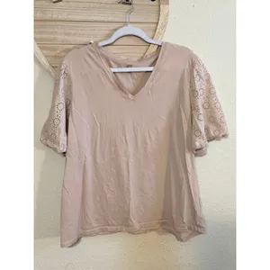 Good Hart Women's Eyelet Sleeve V-Neck Top Creme XXL thumbnail 5
