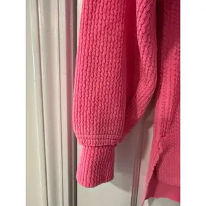 Aerie Wonder Texture V-Neck Sweatshirt | Small pink thumbnail 3