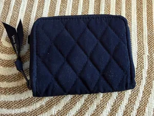 Vera Bradley Small Zip-Around ID Wallet quilted "Peacoat" (Classic Navy) thumbnail 1
