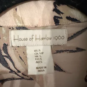 House of Harlow 1960 Pink Tropical Satin Pajama Set‎ Shorts Small Womens thumbnail 5