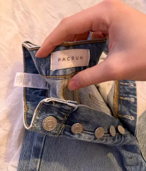 PacSun dark wash dad jeans thumbnail 3