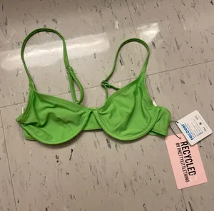 Pretty Little Thing Bikini Top thumbnail 1