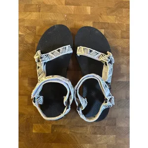 Teva Original Universal Size 10 Sport Sandals Geometric White Black Grey thumbnail 4