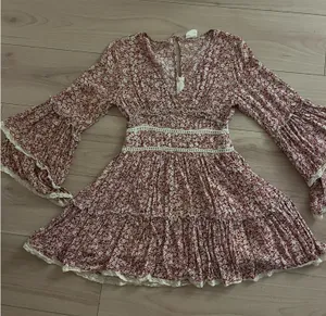 Bell sleeve dress Red thumbnail 1