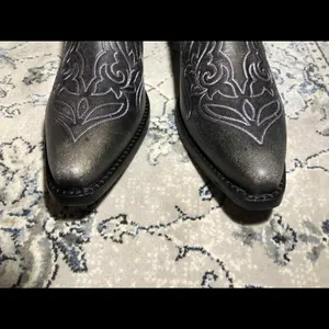 Dingo Flirty N' Fun Embroidered Cowboy Boots Mid Calf Mid Heel thumbnail 8