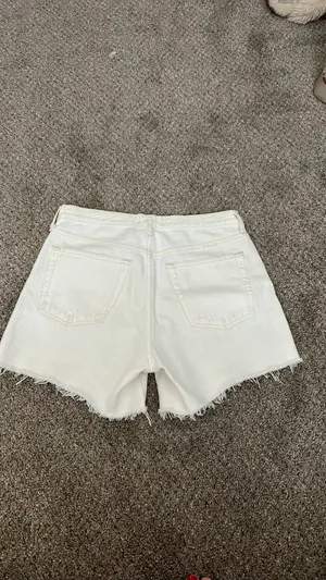 AGOLDE Parker Long White Shorts thumbnail 3