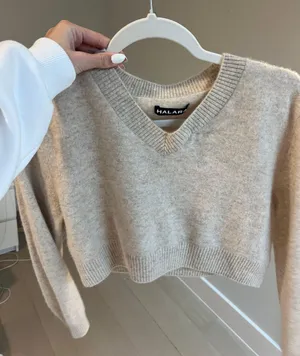 Halara Sweater thumbnail 1