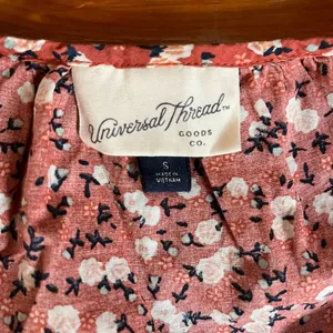 Universal Threads Micro Floral Baby Doll Short Sleeve Orange Shirt - Size Small thumbnail 7
