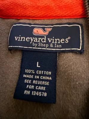 Vineyard Vines Long Sleeve thumbnail 2