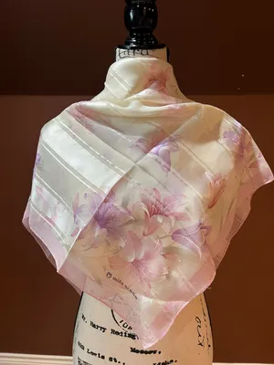 Beautiful Vintage Silk Scarf. Pink thumbnail 8