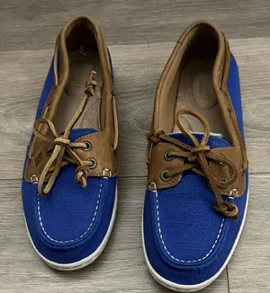 Sperry Women’s Blue and Tan Boat Shoes thumbnail 1